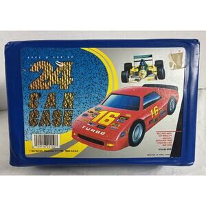 Tara Toys 24 Car Case Vintage Style #20150 Made in the USA - Excellent Condition